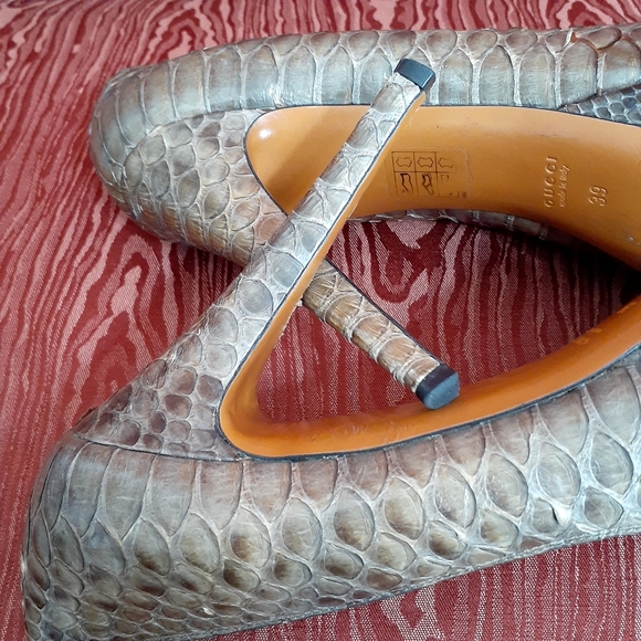 GUCCI Brown Python/Snakeskin 5" Heels - Picture 13 of 16